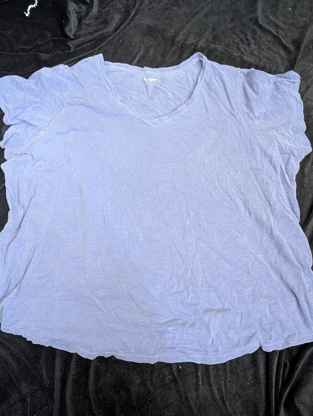 Old Navy Light Blue V-Neck Short Sleeve Tee